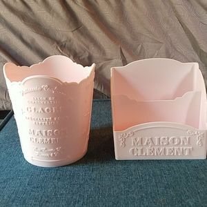 pink makeup organizers